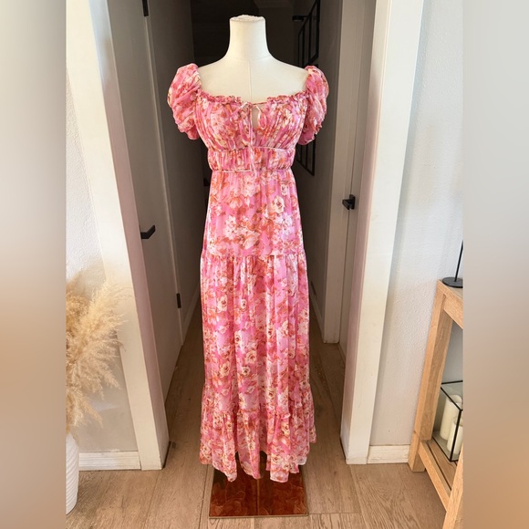 Astr x Revolve | Roseline Floral Off Shoulder Tiered Maxi Dress in Pink Orchid - Picture 4 of 11